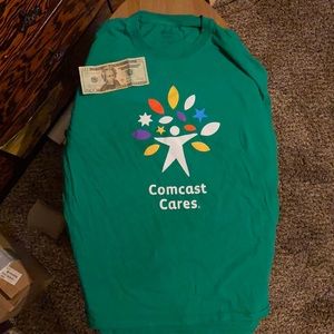 Green Comcast care t shirt adult XL